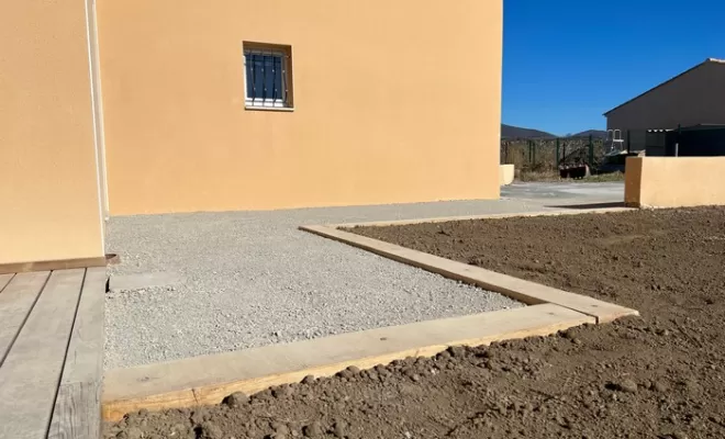 Réalisation d'une terrasse, Mées, Alpes Terrassement
